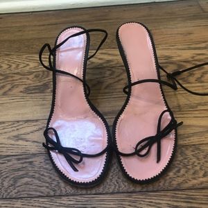 Gucci Bow Sandals 6.5
